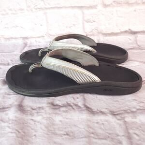 Olukai women's flip flops sandals size 9 silver black (Kb)